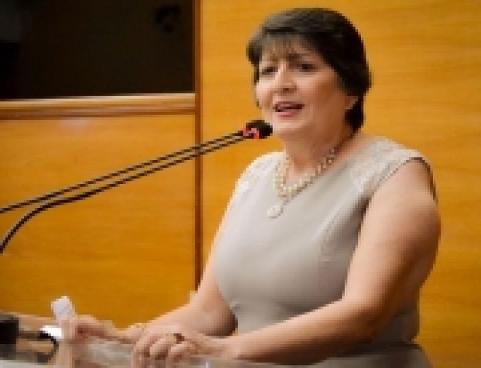 Deputada propõe distribuição gratuita de hidroxicloroquina