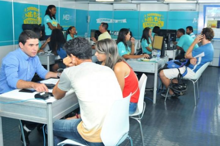 Pesquisa mostra que empresários continuam enfrentando dificuldade para obter crédito