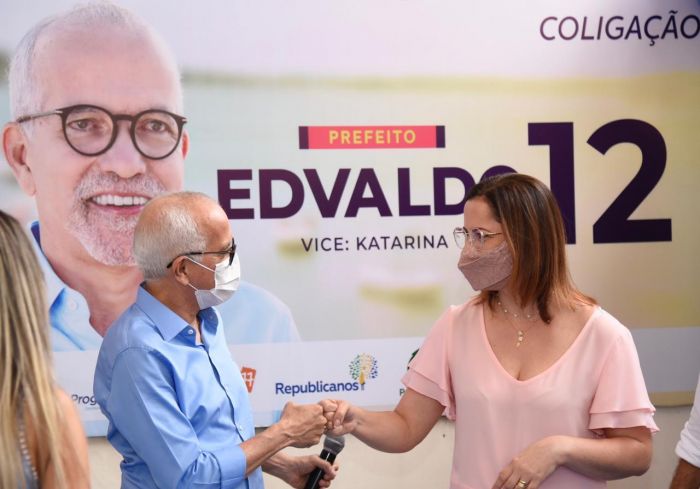 Com apoio de nove partidos, Edvaldo oficializa candidatura à reeleição com Katarina Feitoza vice
