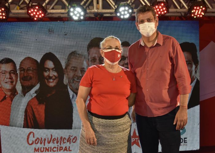Convenção do PT oficializa pré-candidatura de Márcio Macêdo e Ana Lúcia à Prefeitura de Aracaju