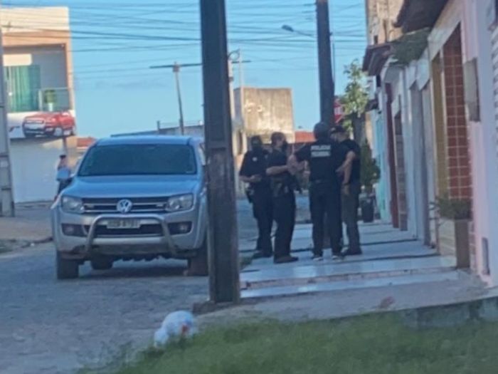 Polícia Federal cumpre mandados de busca e apreensão em Tobias Barreto