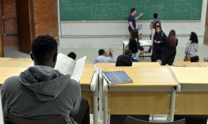 Em Sergipe, só 21% dos candidatos possuem ensino superior completo