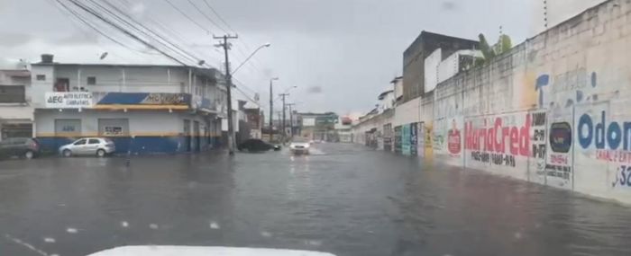 4 candidatos não apresentam propostas para resolver alagamentos em Aracaju