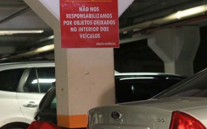 Vetado projeto que proíbe estacionamentos de exibirem cartazes se isentando de culpa por furtos e roubos