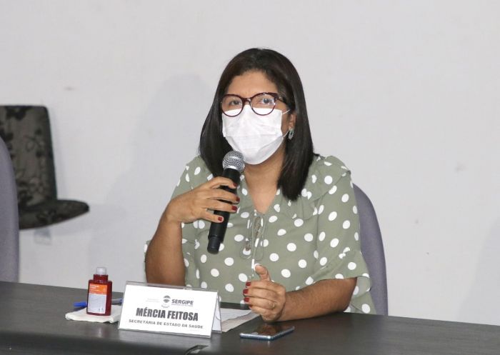 “Abrir de novo o hospital de campanha nesse momento seria precoce”, afirma Mércia Feitosa