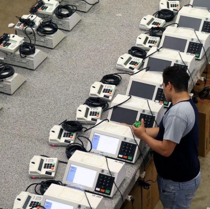 Tecnologia de voto eletrônico auditável é apresentada por engenheiros formados pelo ITA