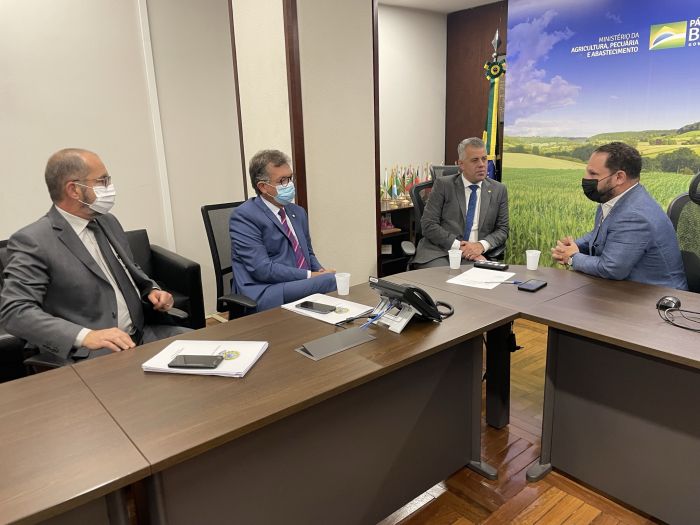 Laércio defende o estimulo a produção de fertilizantes nacionais para garantir a segurança alimentar