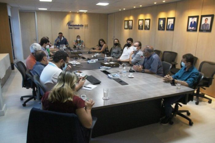 Câmara de Turismo discute ações estratégicas para retomada do turismo em Sergipe