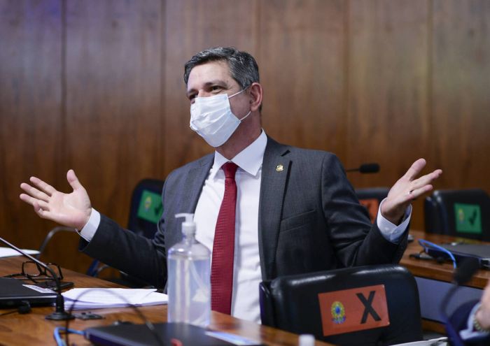 Rogério é o segundo senador que mais gastou da cota parlamentar em 2021