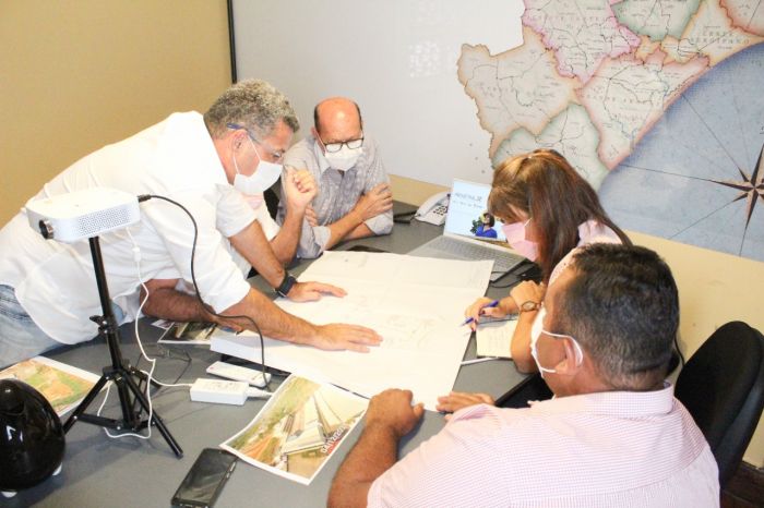 Reunião entre Setur e ProjetarSE debate reurbanização paisagística da entrada de Canindé