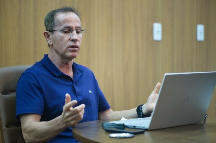 Vereadores vão analisar vetos do prefeito ao orçamento