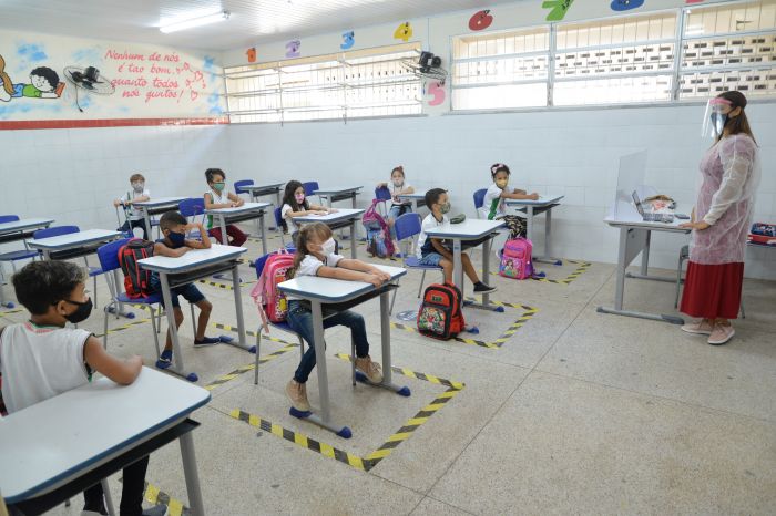 Taxa de distorção idade-série do 6º ano em Sergipe obteve 2ª maior queda do Brasil