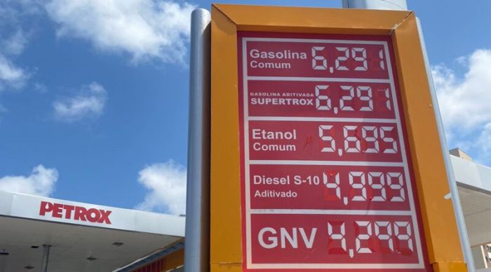 Em Salvador, gasolina chega a custar R$ 8,19