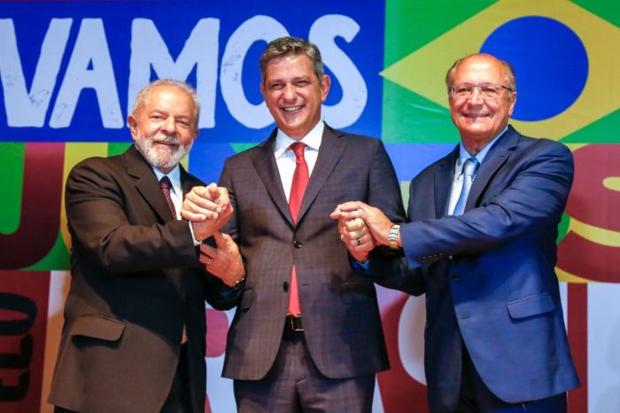 Em almoço com Lula, Rogério dispara: “Bolsonaro já tenta encontrar justificativas para a derrota nas próximas eleições”