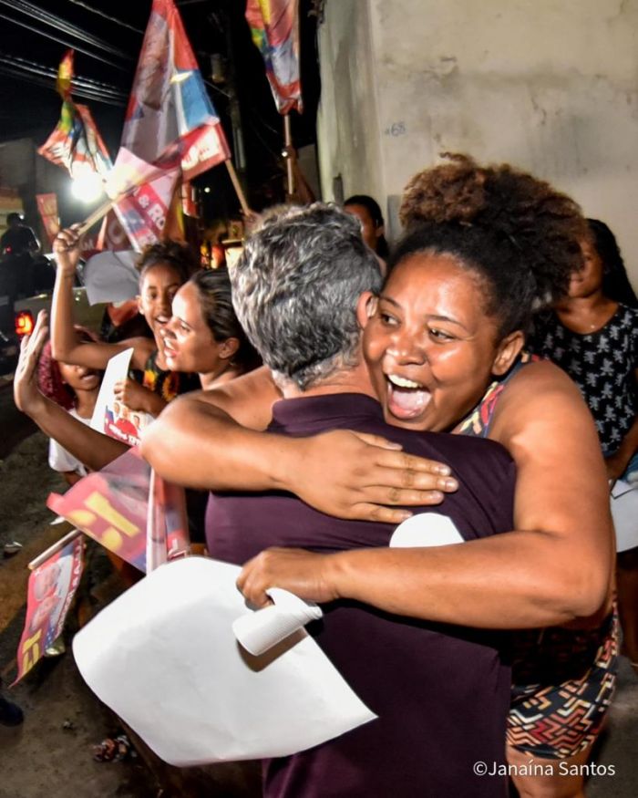 Rogério Carvalho reforça compromisso com as mulheres de Sergipe