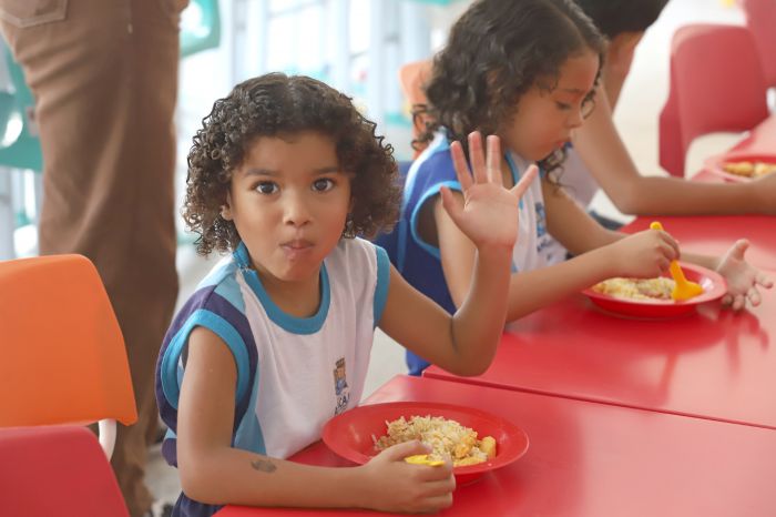 Prefeitura de Aracaju garante padrão de qualidade da merenda escolar na rede municipal de ensino