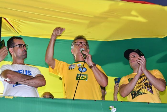 Laercio pede apoio a Bolsonaro e Fábio Mitidieri durante ato em Aracaju