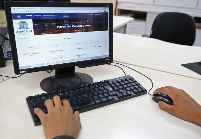 Prefeitura de Aracaju disponibiliza Central de Dúvidas para auxiliar contribuintes