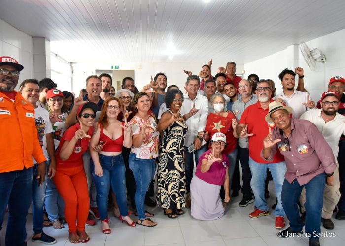Rogério Carvalho se reúne com sindicatos e militância para definir estratégias para as eleições de domingo