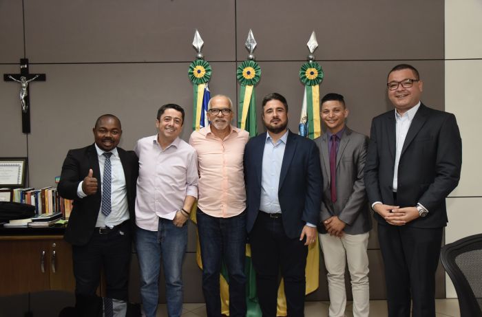 Prefeito Edvaldo se reúne com novo presidente da Câmara de Aracaju: “relação harmônica em benefício da cidade”