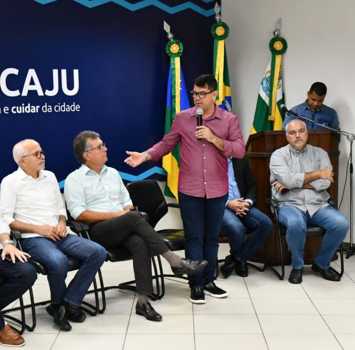 Laércio destaca a importância do Natal Iluminado para o comércio e turismo