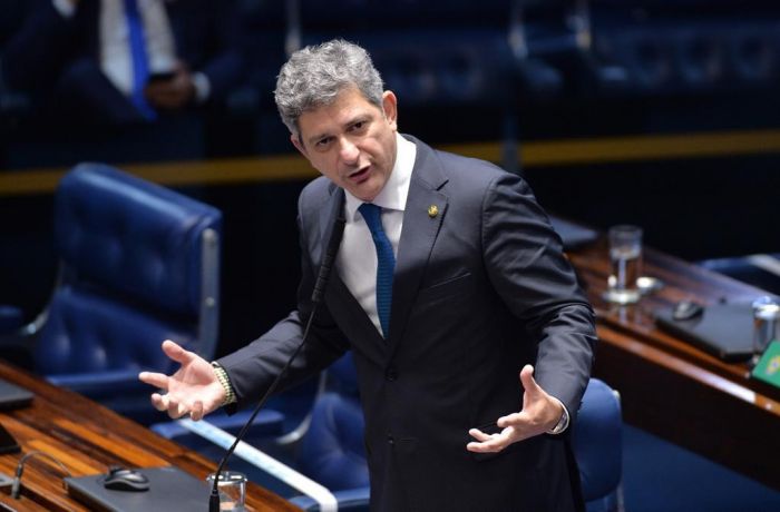 Rogério Carvalho diz que nova composição do Governo de Sergipe é um “museu de grandes novidades”