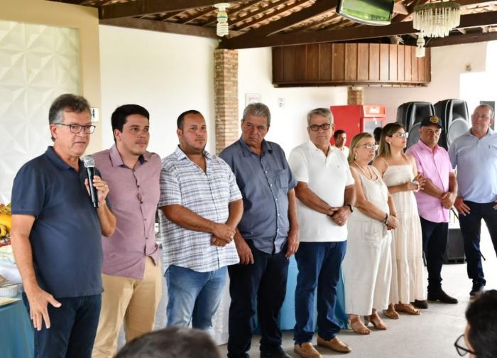 Laércio encerra em Propriá encontro com lideranças para agradecer pela votação