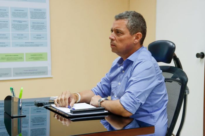 Mitidieri repudia atos antidemocráticos e enviará 40 policiais militares a Brasília