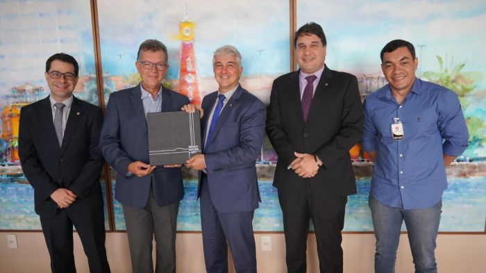 Senador Laércio Oliveira visita os presidentes do TRE, MPE e TJ