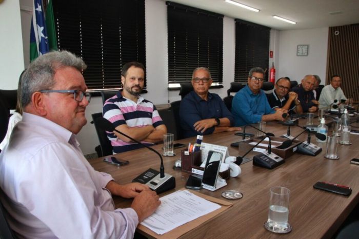 Fecomércio assina projetos de novas obras