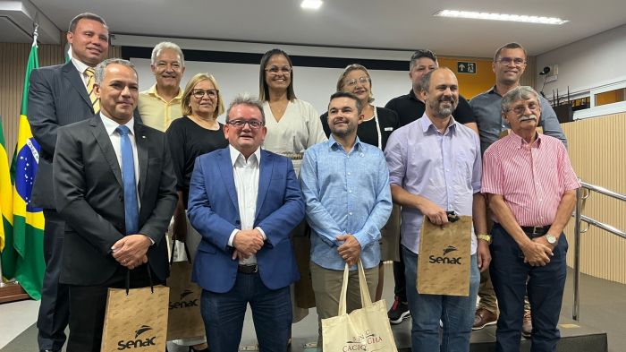 Autoridades e lideranças assumem compromisso pela educação profissional no alto sertão sergipano