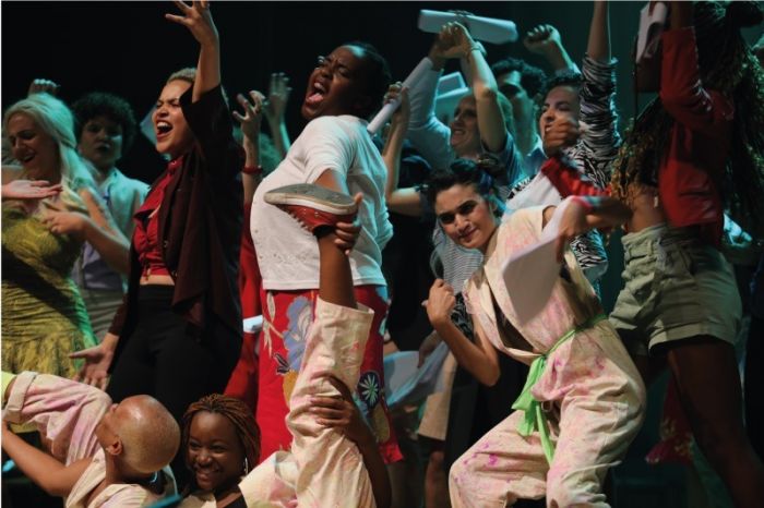 Escola Sesc de Artes Dramáticas disponibiliza 50 vagas gratuitas curso técnico em Teatro com DRT