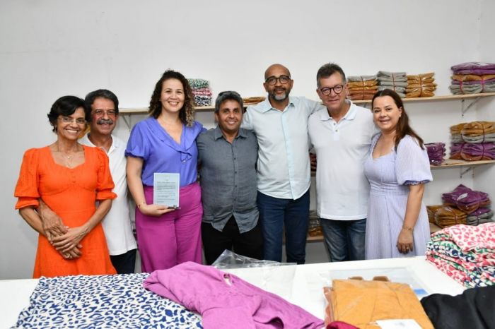 Com recursos de Laércio, unidade de confecção de roupas é inaugurada em Tomar do Geru