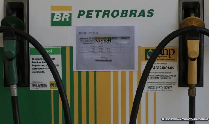 Diesel mais barato a partir desta sexta-feira nas distribuidoras