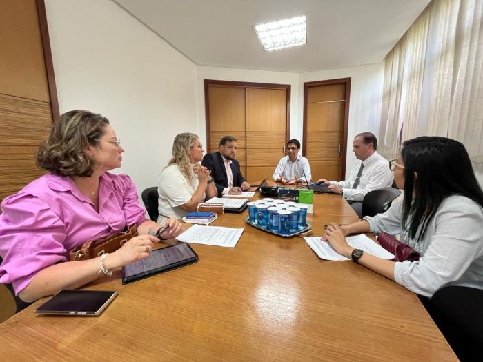 Consórcio Metropolitano: representantes jurídicos dos entes se reúnem na SMTT de Aracaju