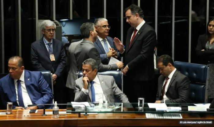 Senado aprova taxação de apostas esportivas, mas desidrata texto