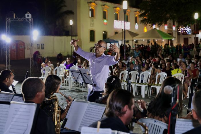 Natal em São Cristóvão: A Praça São Francisco atrai uma numerosa plateia para a celebração da Cantata de Natal