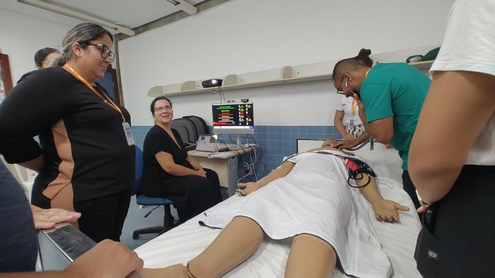 Senac é a única escola técnica de saúde dotada de boneco realístico em Sergipe