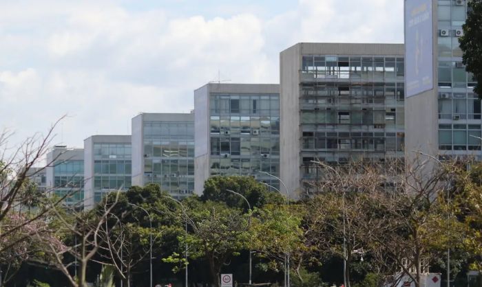 Gestão publica portaria que amplia o número de cargos efetivos nos quadros das universidades federais