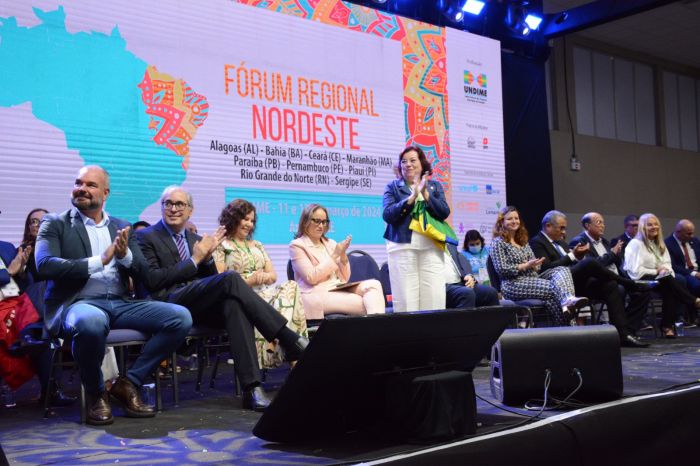 Fórum Regional Undime Nordeste é aberto em Aracaju com cerca de mil participantes