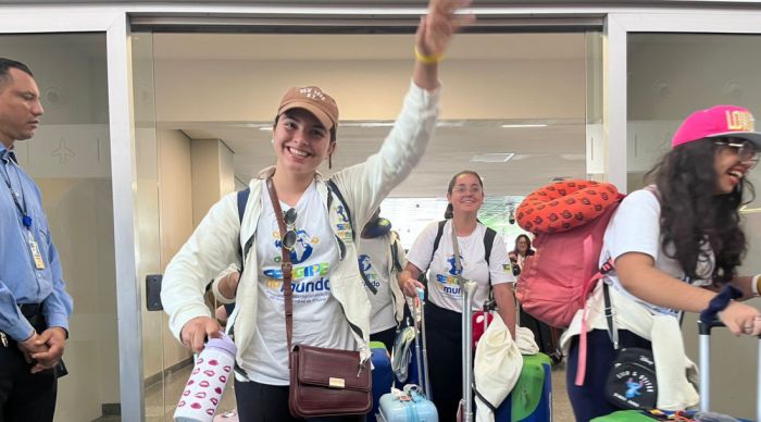Emoção e alegria marcam retorno da primeira turma do programa 'Sergipe no Mundo'