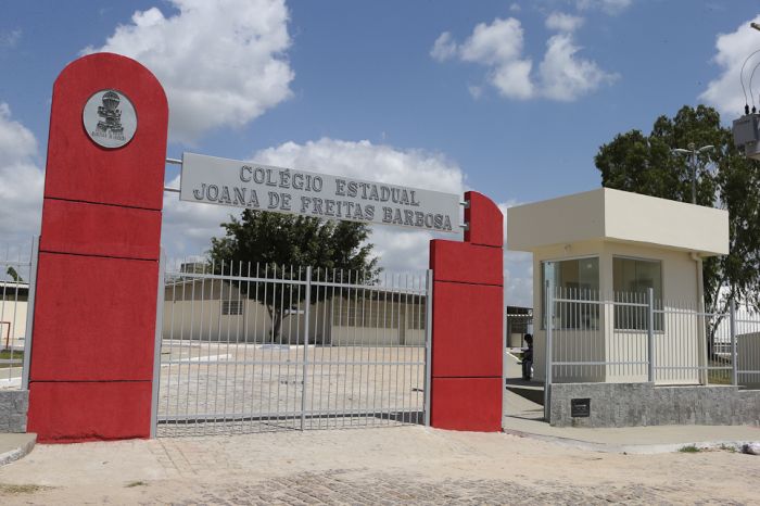 Sergipe pactuou 9,3 mil matrículas de tempo integral